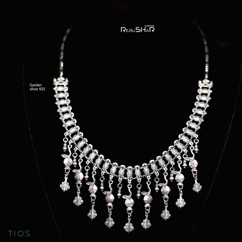 Collar de jardín