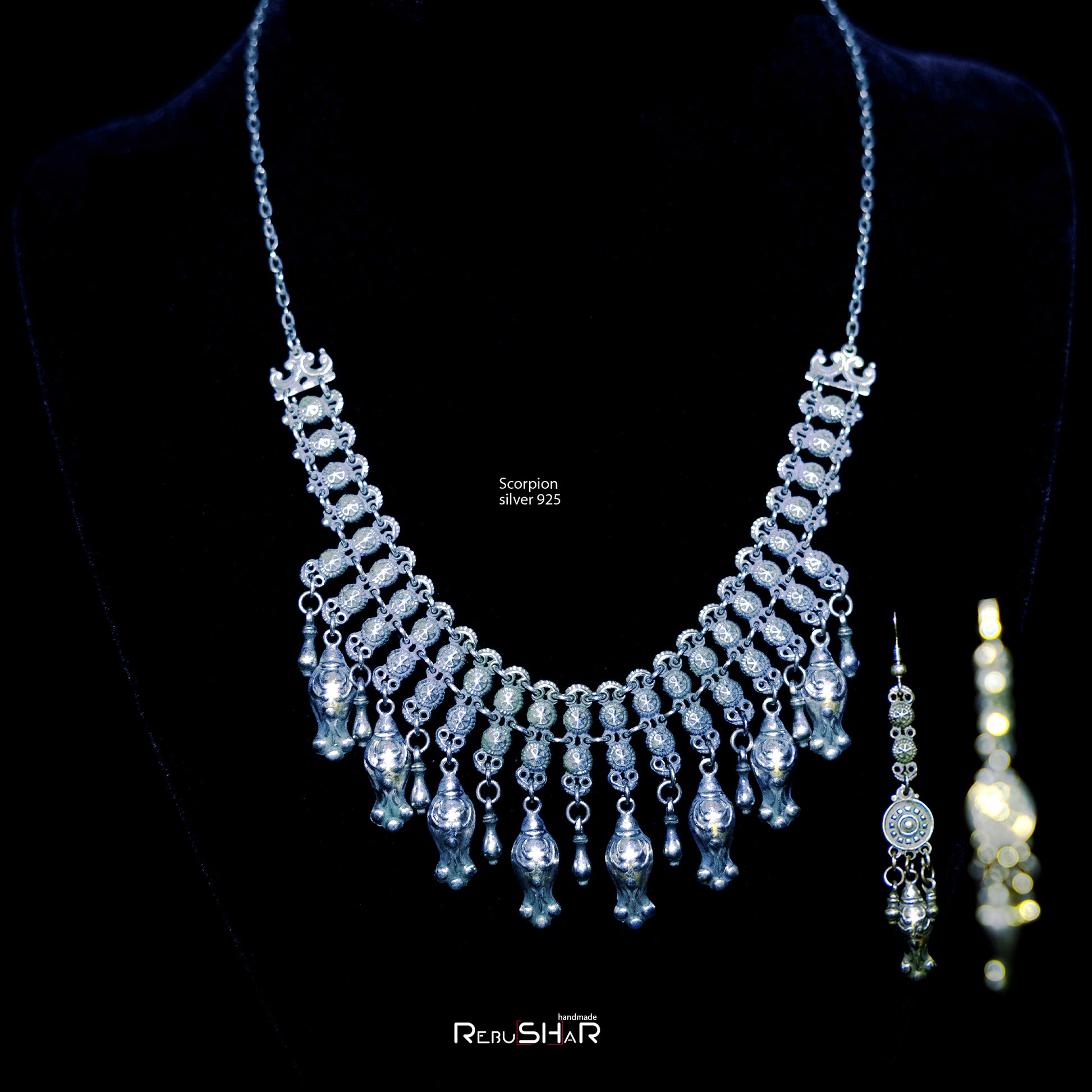 Conjunto de collar de escorpión